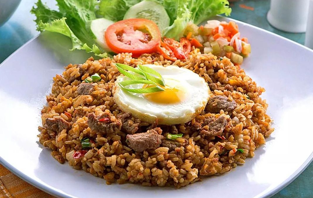 Memasak Nasi Goreng
